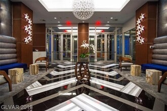 150 Las Vegas Blvd N, Unit 807 in Las Vegas, NV - Building Photo - Building Photo