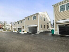 443 Neponset St in Norwood, MA - Building Photo - Building Photo