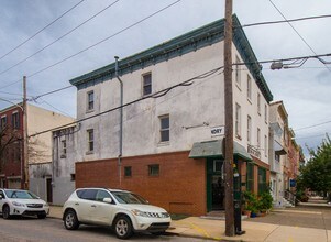 835-837 Corinthian Ave in Philadelphia, PA - Building Photo - Building Photo