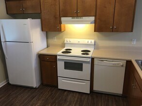 320 Greenleaf St SW in Jacksonville, AL - Building Photo - Building Photo