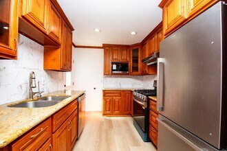 1099 Bradford Dr in Sunnyvale, CA - Building Photo - Building Photo