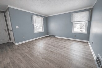 15824 Norborne Ave in Redford Township, MI - Building Photo - Building Photo