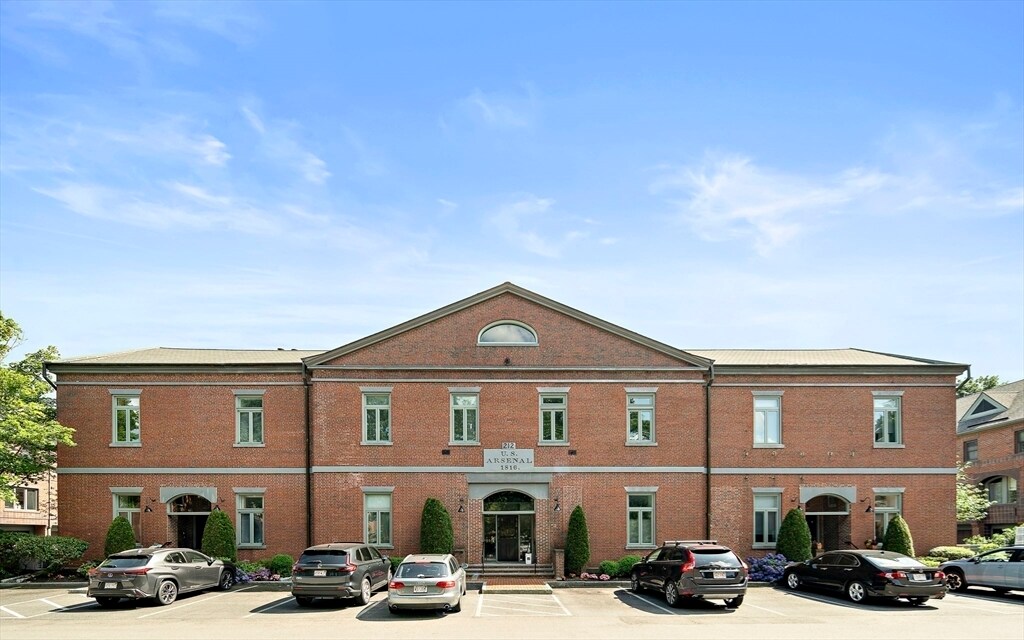 473 Arsenal St in Watertown, MA - Building Photo