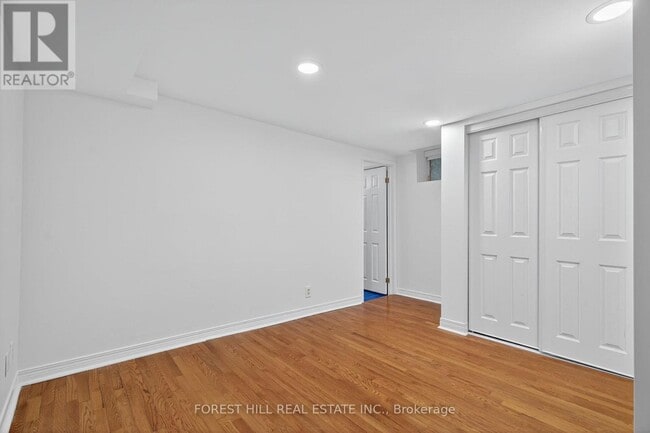 485 Spadina Rd in Toronto, ON - Building Photo - Building Photo
