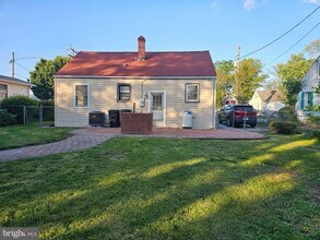 8524 Highland Ln in Alexandria, VA - Building Photo - Building Photo