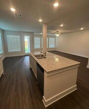 6514 Elaine Ct in Garland, TX - Foto de edificio - Building Photo
