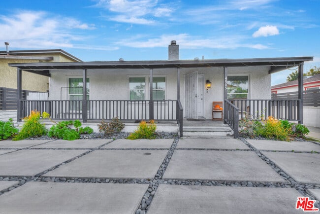 property at 4905 Coolidge Ave