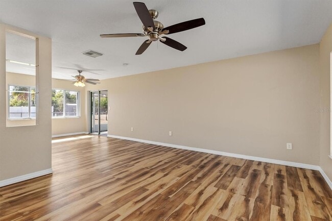 18019 Avonsdale Cir in Port Charlotte, FL - Building Photo - Building Photo