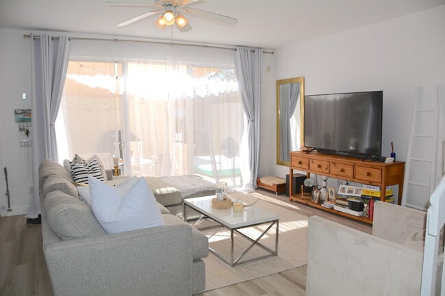 140 Soriano Dr in Jupiter, FL - Building Photo - Building Photo