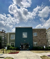 The Harbor in Johnson City, TN - Building Photo