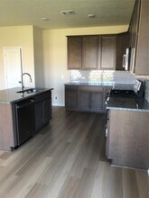 1006 Old Vine Rd in Brenham, TX - Building Photo - Building Photo