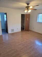 4701 Crepe Myrtle Ln in Pasadena, TX - Building Photo - Building Photo