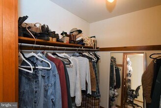 601 W Market St in Perkasie, PA - Foto de edificio - Building Photo