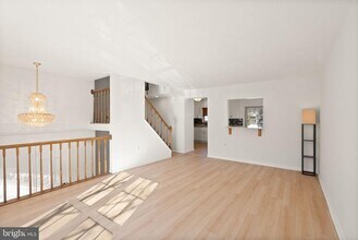 7829 Mt Woodley Pl in Alexandria, VA - Building Photo - Building Photo