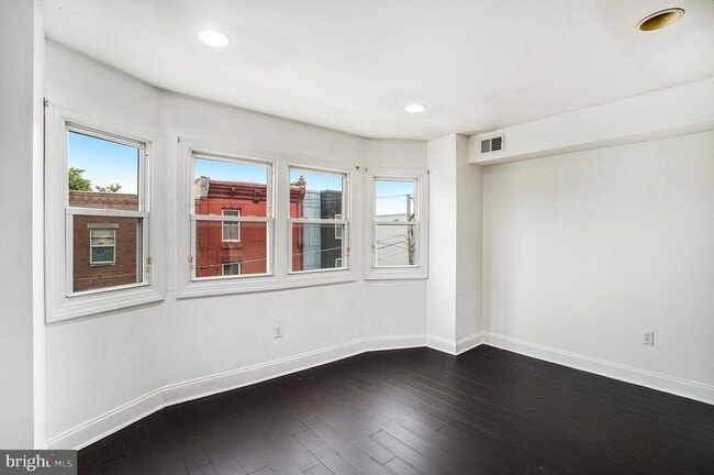 2027 N 15th St in Philadelphia, PA - Building Photo - Building Photo