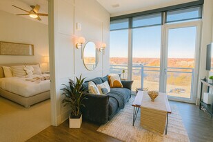 1616 Anderson Rd in McLean, VA - Building Photo