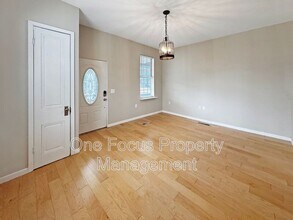 909 Cooper St in Danville, PA - Foto de edificio - Building Photo