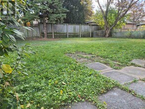 15 Nymark Ave in Toronto, ON - Building Photo - Building Photo