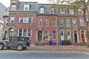 119 Locust St in Harrisburg, PA - Building Photo