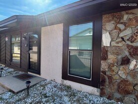 5617 Sunset Ave in Panama City, FL - Building Photo