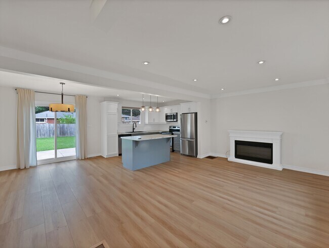 14 Clement Pl in St Catharines, ON - Building Photo - Building Photo