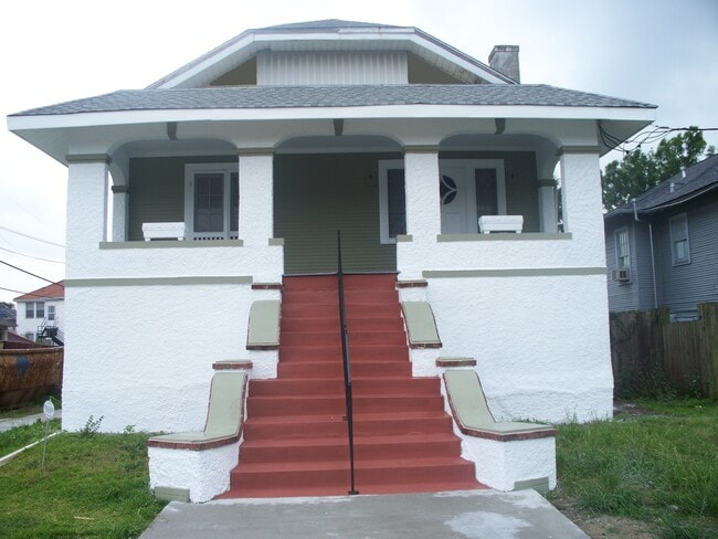 4300 S Johnson St, Unit Upstairs Apartment