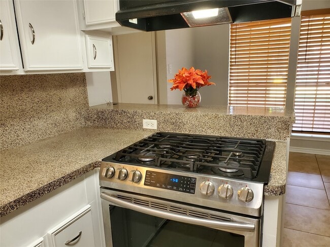 property at 5305 Woodville Ln