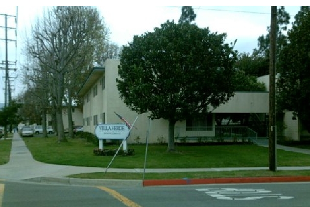 Villa Verde Apartments in Torrance, CA - Foto de edificio