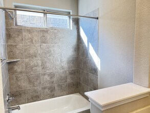 3712 Fieldfare Dr in Pflugerville, TX - Building Photo - Building Photo