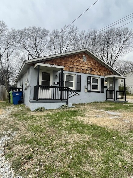 property at 820 Coleman St