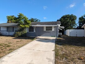 2443 Mercury Dr in Cocoa, FL - Building Photo