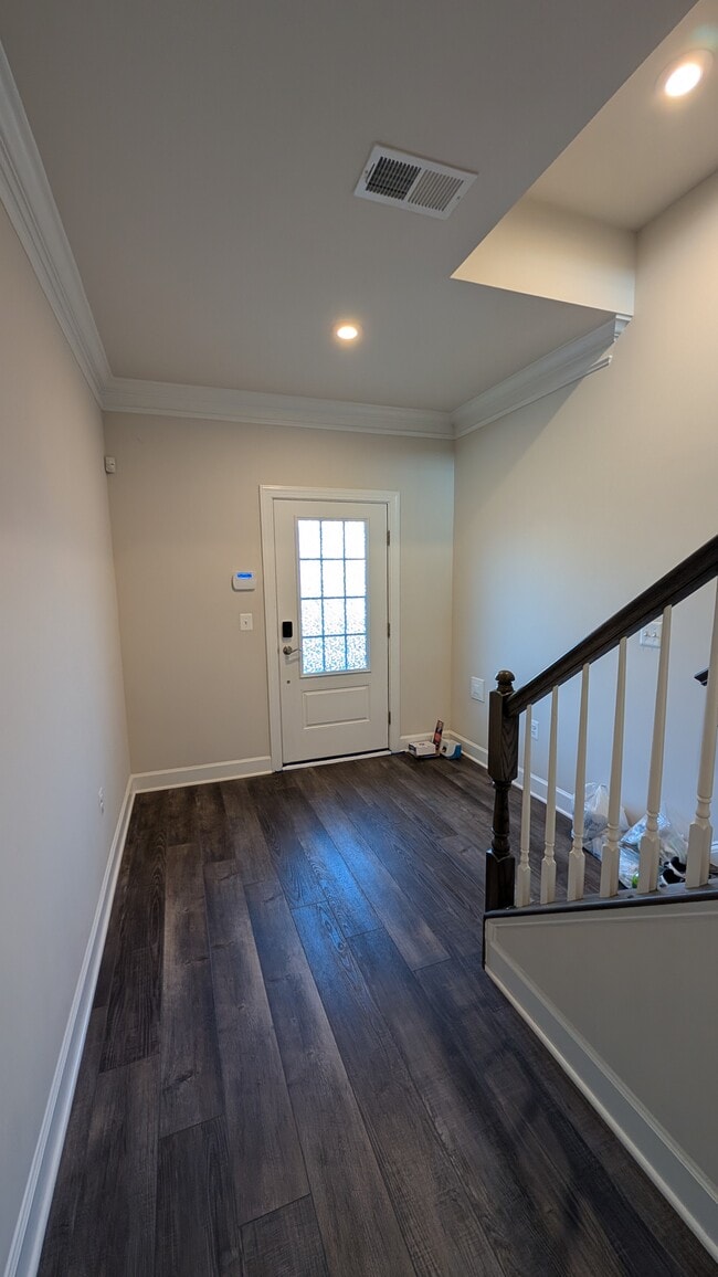 6208 Quinns Creek Dr in Haymarket, VA - Building Photo - Building Photo