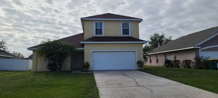 3066 Eagle Crossing Dr in Kissimmee, FL - Building Photo