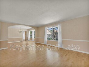 1779 Michael Way in Sandy, UT - Building Photo - Building Photo