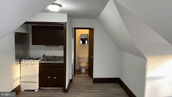 4635 Leiper St in Philadelphia, PA - Building Photo