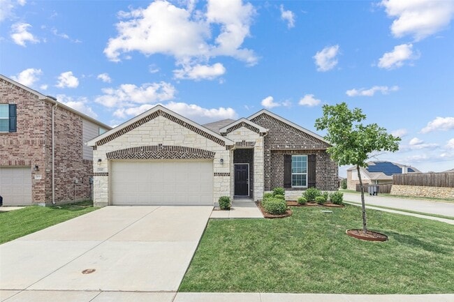 property at 1641 Vernon Dr