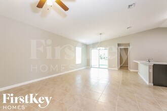 1133 SW Eleuthera Ave in Port St. Lucie, FL - Building Photo - Building Photo