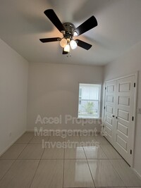 214 Fig Dr photo'