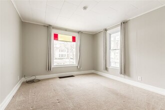 98 South Ave in Webster, NY - Building Photo - Building Photo