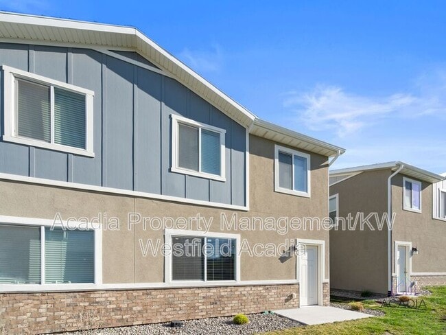 7427 W Laxey St in Magna, UT - Building Photo - Building Photo