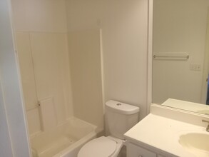 5510 Hill Ct in Nashville, TN - Building Photo - Building Photo