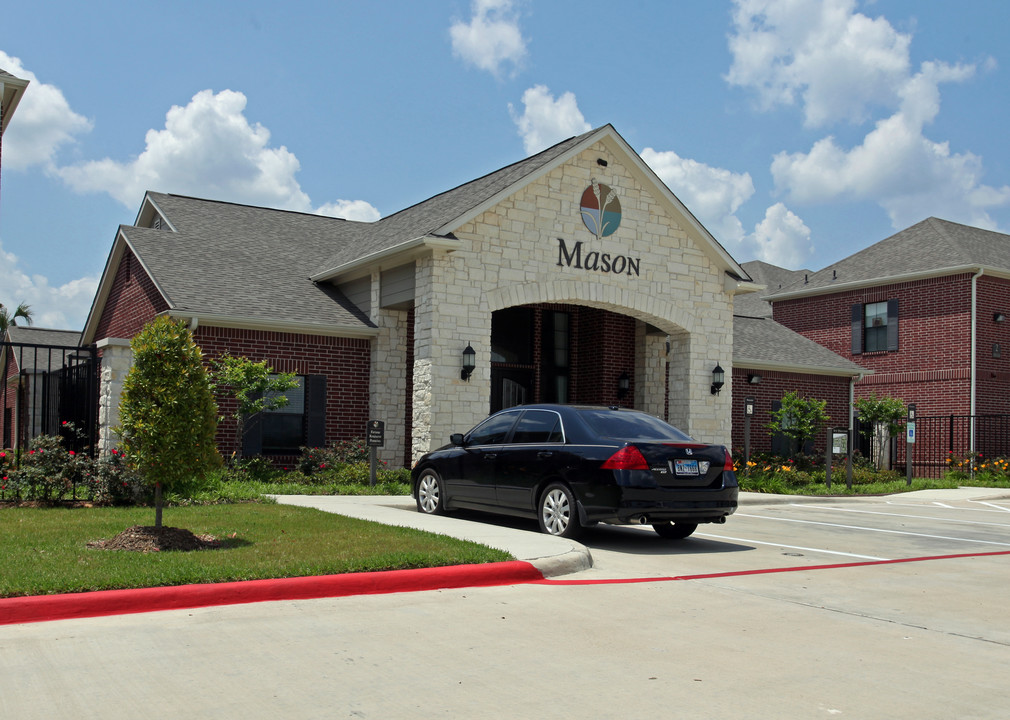 Mason Senior Apartments in Katy, TX - Building Photo