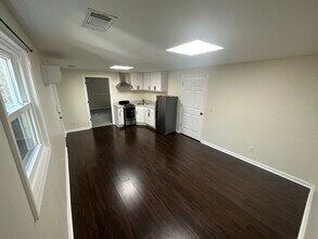 546 Matthew Dr in Canton, GA - Building Photo - Building Photo