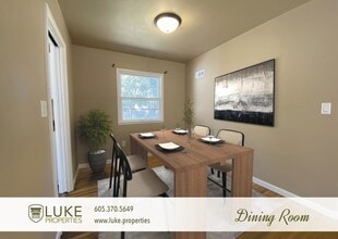 409 N Jessica Ave in Sioux Falls, SD - Building Photo - Building Photo
