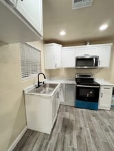 1506 W Orange Ave, Unit 1506 W Orange Ave in El Centro, CA - Building Photo - Building Photo
