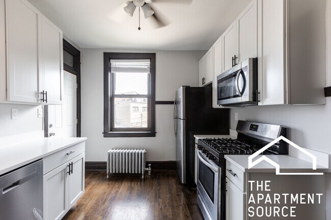 3823 N Drake Ave in Chicago, IL - Building Photo - Building Photo