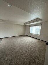 1308 28th St NW in Minot, ND - Building Photo - Building Photo
