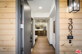 118 Orlando Ave in Los Angeles, CA - Building Photo - Building Photo