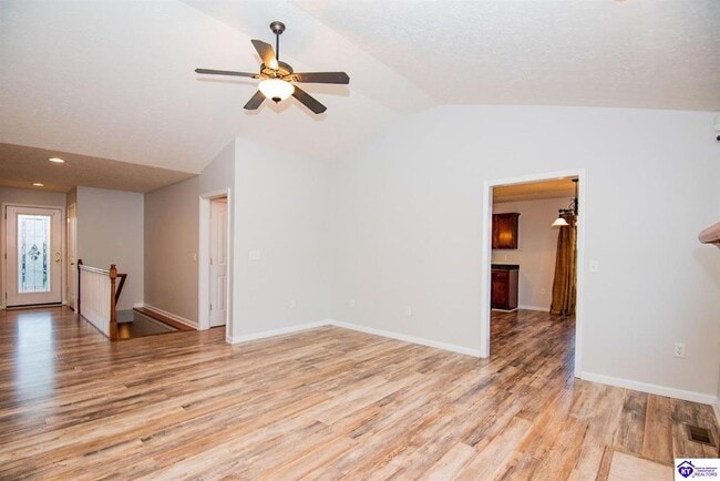 605 Wind Brook Dr in Elizabethtown, KY - Building Photo - Building Photo