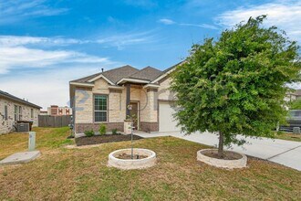 14350 Gold Rush Pass in San Antonio, TX - Foto de edificio - Building Photo